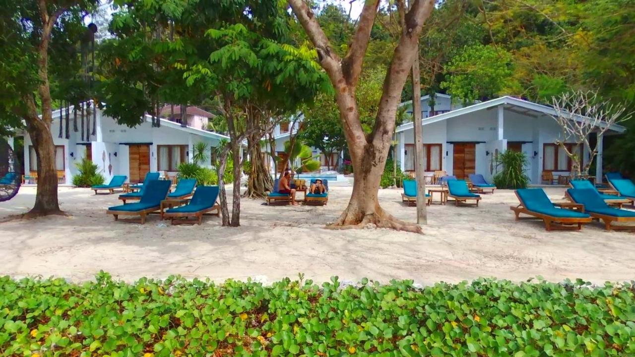 The Mooring Resort Panwa-stranden Eksteriør billede